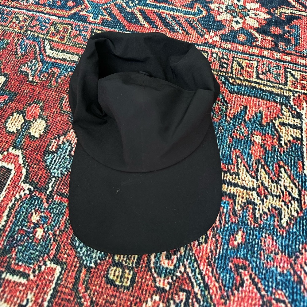Lululemon Fast and Free Women’s hat